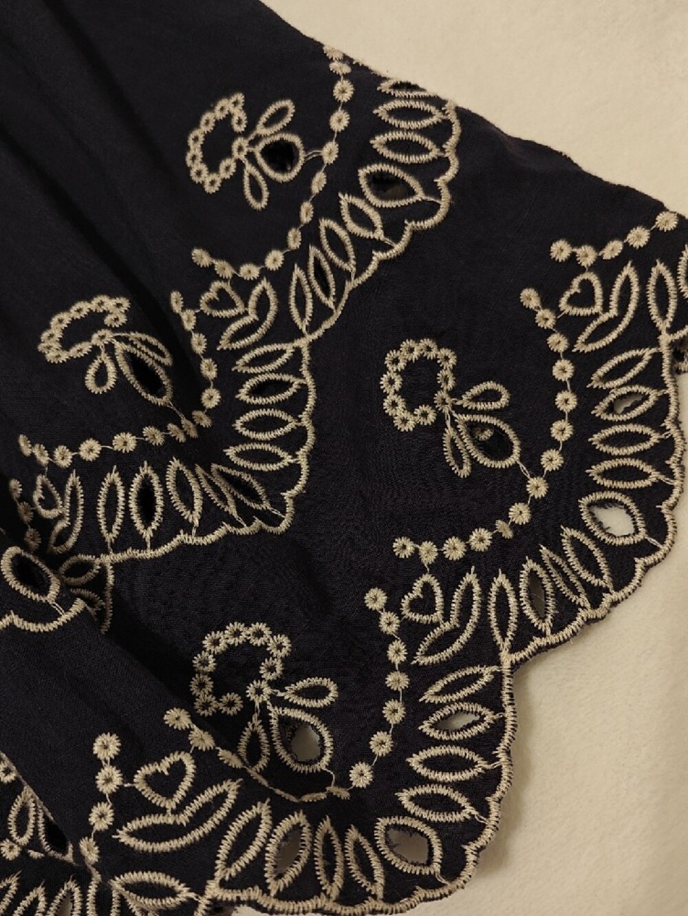 Lulumari Navy Tank Top with Ivory Embroidery - Picture 5 of 13